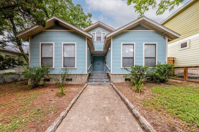 406 W Johanna St