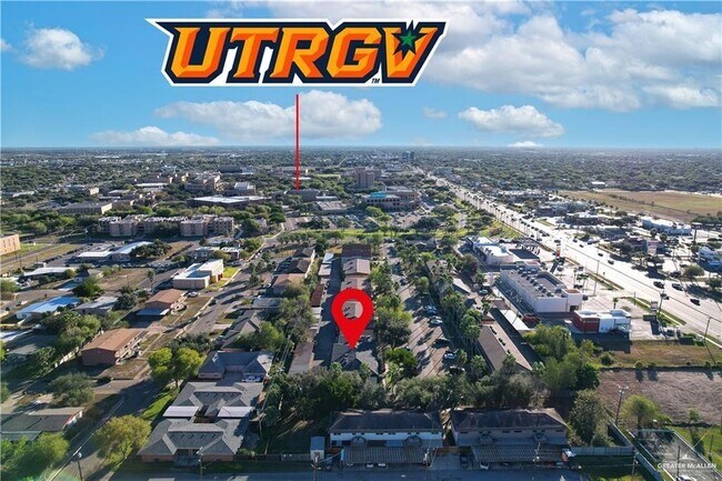 15 W McIntyre St in Edinburg, TX - Building Photo - Building Photo