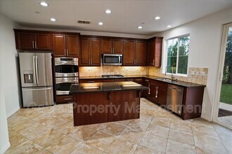 26631 Millhouse Dr in Santa Clarita, CA - Building Photo - Building Photo