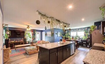 910 Purcell Dr in Woodruff, SC - Building Photo - Building Photo