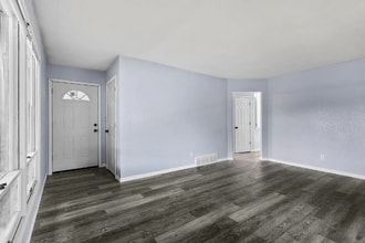 8632 Broadway Dr in Sturtevant, WI - Building Photo - Building Photo