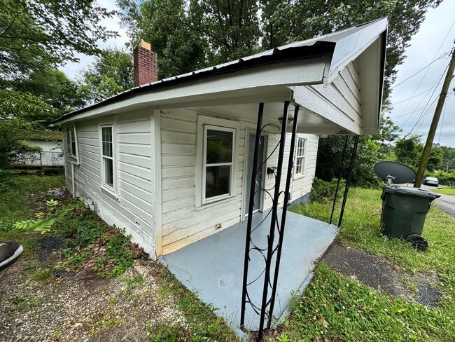 812 Ellison St in Kings Mountain, NC - Building Photo - Building Photo