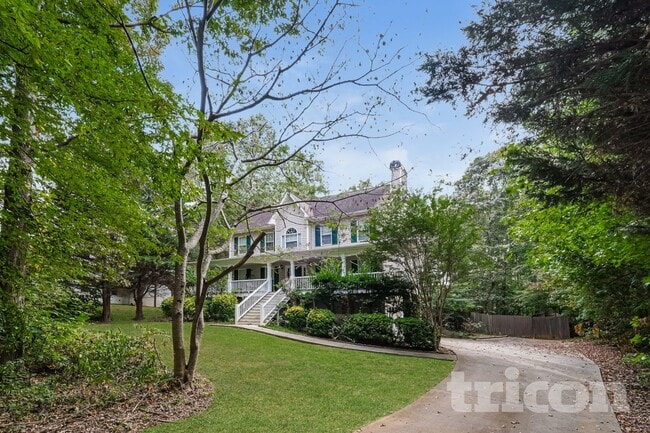 property at 249 Edgewood Dr