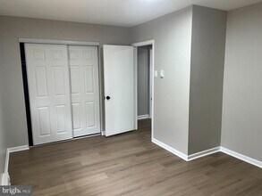 319 Columbia Ave in Stratford, NJ - Building Photo - Building Photo