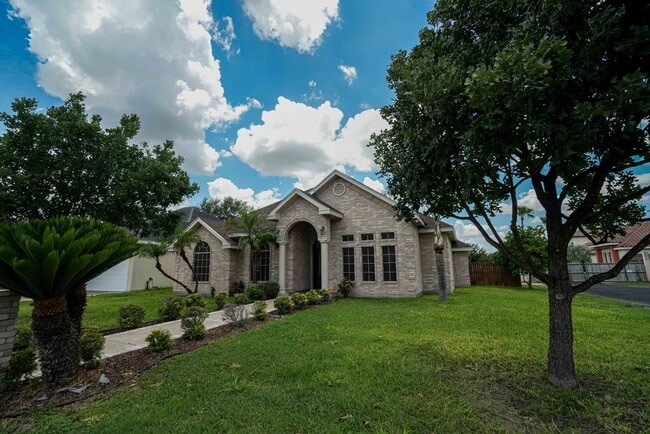 property at 3344 Midlands Cir