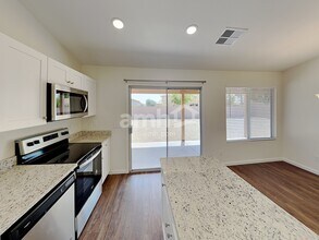 756 S Del Rancho in Mesa, AZ - Building Photo - Building Photo
