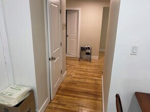3790 Avenue Laurier E in Montréal, QC - Building Photo - Building Photo