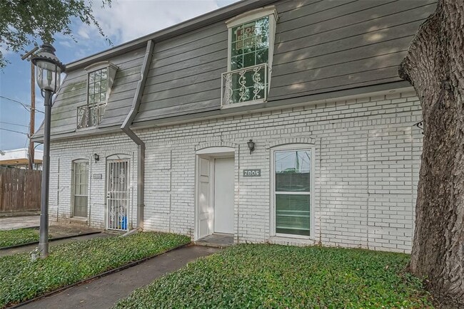 7805 Rue St Cyr St in Houston, TX - Building Photo - Building Photo