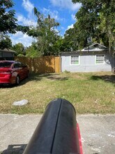 8722 N Brooks St in Tampa, FL - Building Photo - Building Photo