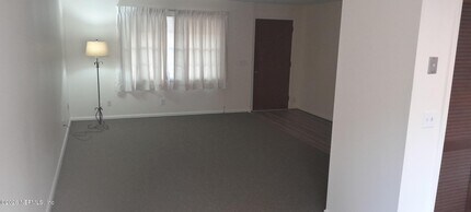 4027 Everett Ave in Middleburg, FL - Building Photo - Building Photo