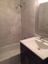 1114 N Taylor St, Unit B in Arlington, VA - Building Photo - Building Photo