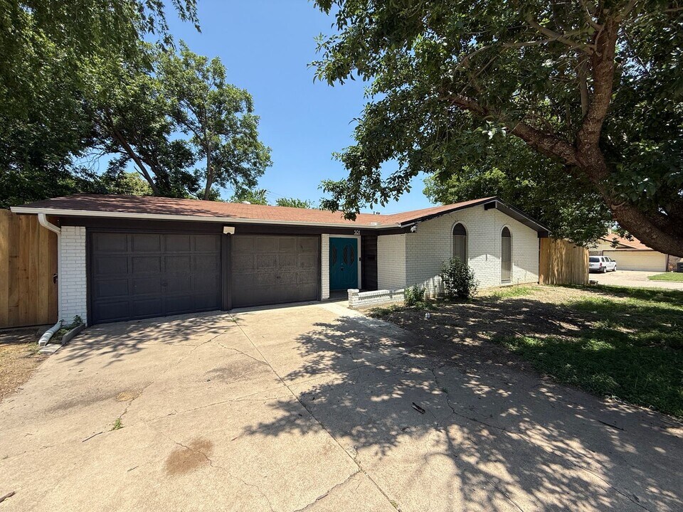 501 W Voelter Ave in Killeen, TX - Building Photo