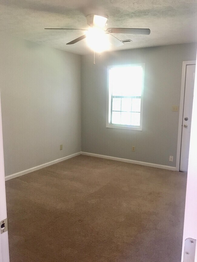 property at 1192 Homestead Garden Ct