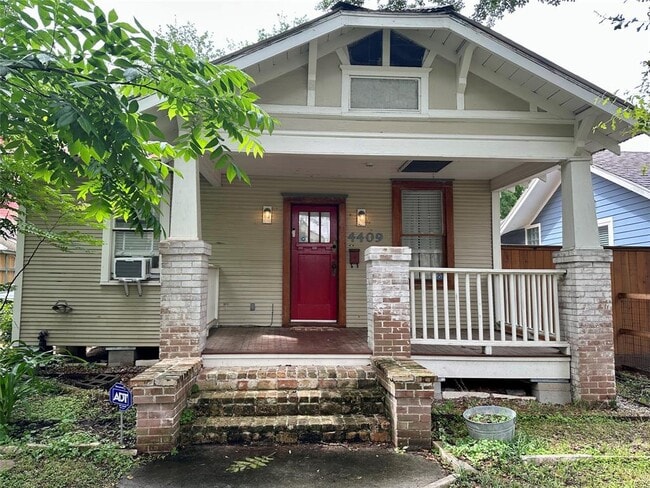 property at 4409 Blossom St