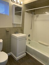 275 Crescent St in Waltham, MA - Building Photo - Building Photo