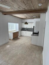 1131 S N St in Lake Worth Beach, FL - Foto de edificio - Building Photo