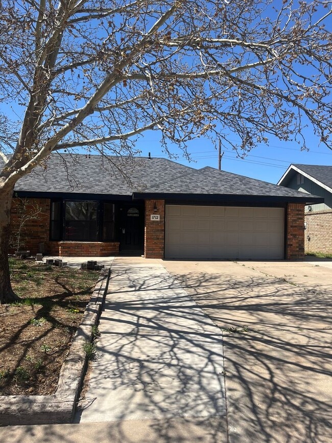 property at 1712 Windsor Way
