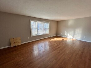 85 Emmet St in Brockton, MA - Building Photo - Building Photo