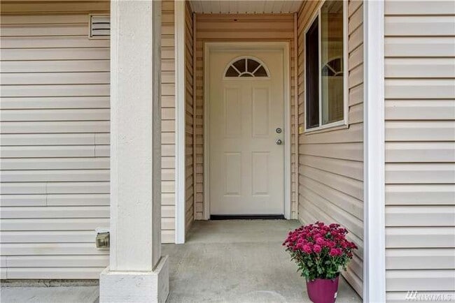 1608 Hollow Dale Pl in Everett, WA - Building Photo - Building Photo