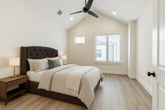 820 Curtin St in Houston, TX - Foto de edificio - Building Photo