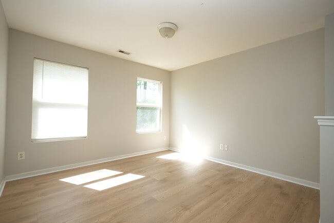 property at 4909 Muskogee Dr