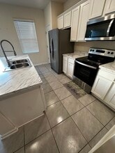 581 Running Wds St in Orange Park, FL - Building Photo - Building Photo