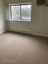 82 Crescent St-Unit -21A in Saratoga Springs, NY - Building Photo - Building Photo