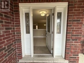 37 York Dr. in Peterborough, ON - Building Photo - Building Photo