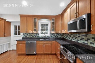 1010 N Mansion Dr in Silver Spring, MD - Building Photo - Building Photo