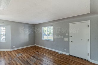 1570 Trenton St in Denver, CO - Building Photo - Building Photo
