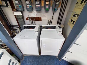 348 Franklin St, Unit 4D in Cambridge, MA - Foto de edificio - Building Photo