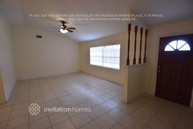 1124 Madura Dr in Deltona, FL - Building Photo - Building Photo