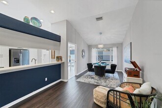 4612 Deer Trail Blvd in Sarasota, FL - Building Photo - Building Photo