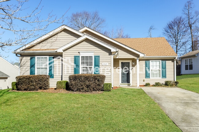 3509 Hirank Ct in Greensboro, NC - Building Photo - Building Photo