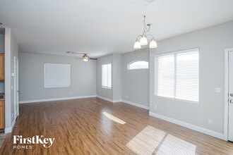 667 Baffin Island Rd in Henderson, NV - Building Photo - Building Photo