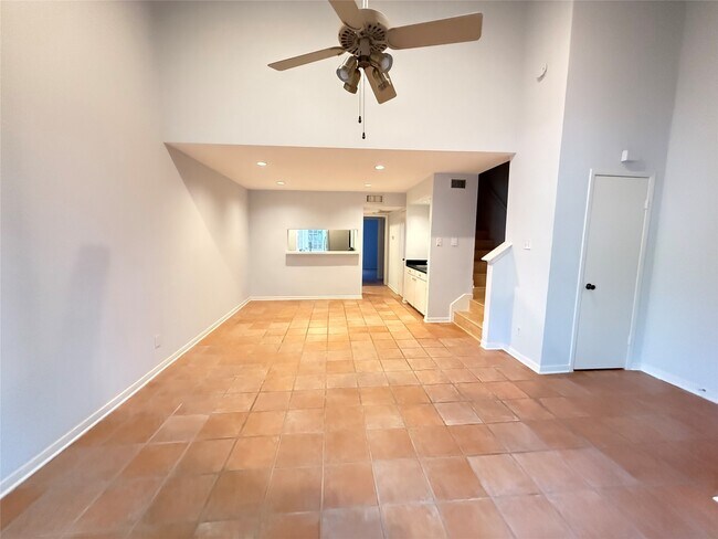 2601 S Braeswood Blvd in Houston, TX - Building Photo - Building Photo