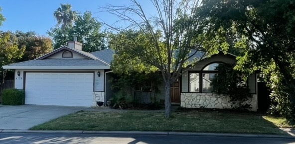 property at 4729 Ponderay Ln