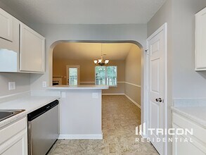 1026 Summit Hills Dr in Charlotte, NC - Building Photo - Building Photo