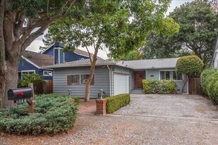 726 Fourteenth Ave in Menlo Park, CA - Building Photo