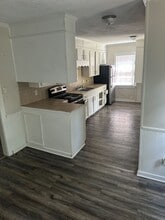 3645 Lee Dr in Jackson, MS - Building Photo - Building Photo