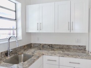 3429 NW 5th St in Miami, FL - Building Photo - Building Photo