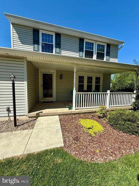 property at 2222 Stirrup Iron Ln