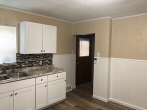 50 Boundary St, Unit #1 in Pittsburgh, PA - Building Photo - Building Photo