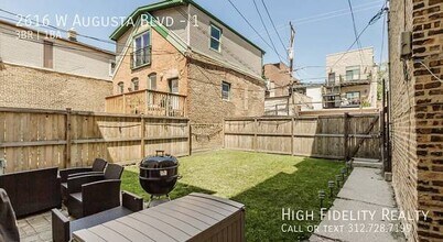 2616 W Augusta Blvd in Chicago, IL - Building Photo - Building Photo