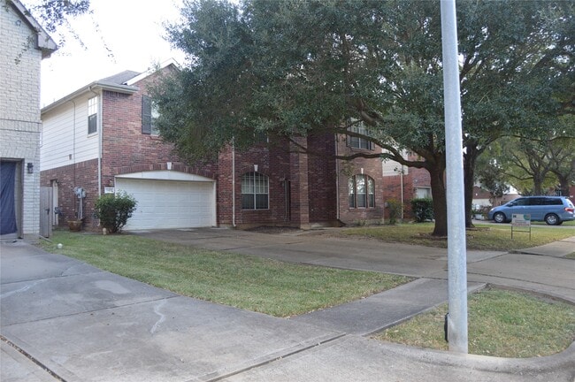 property at 2423 Waterwood Dr