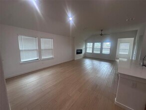2816 Foxwood St in Celina, TX - Foto de edificio - Building Photo
