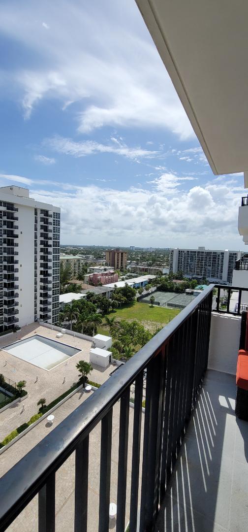 531 N Ocean Blvd in Pompano Beach, FL - Foto de edificio - Building Photo