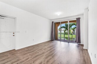 6700 NW 114th Ave in Doral, FL - Building Photo - Building Photo