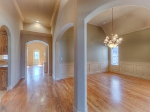 8680 East 105th Ct S in Tulsa, OK - Building Photo - Building Photo