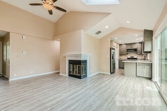 3261 Bremerton Ln in Aurora, IL - Building Photo - Building Photo